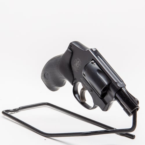 022188137545 SMITH & WESSON 442-1 - The Smith & Wesson 442 is a dou...
